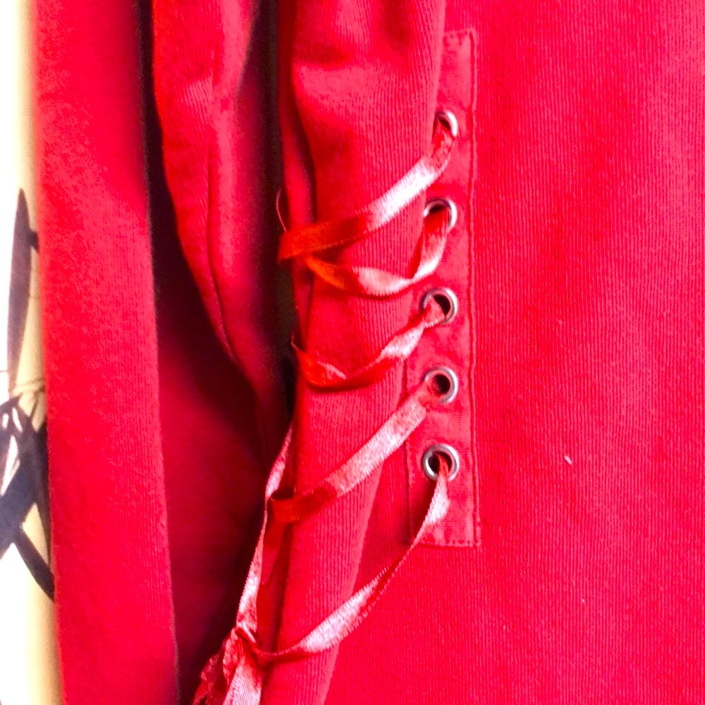 Project Runway - Picture 3 of 4